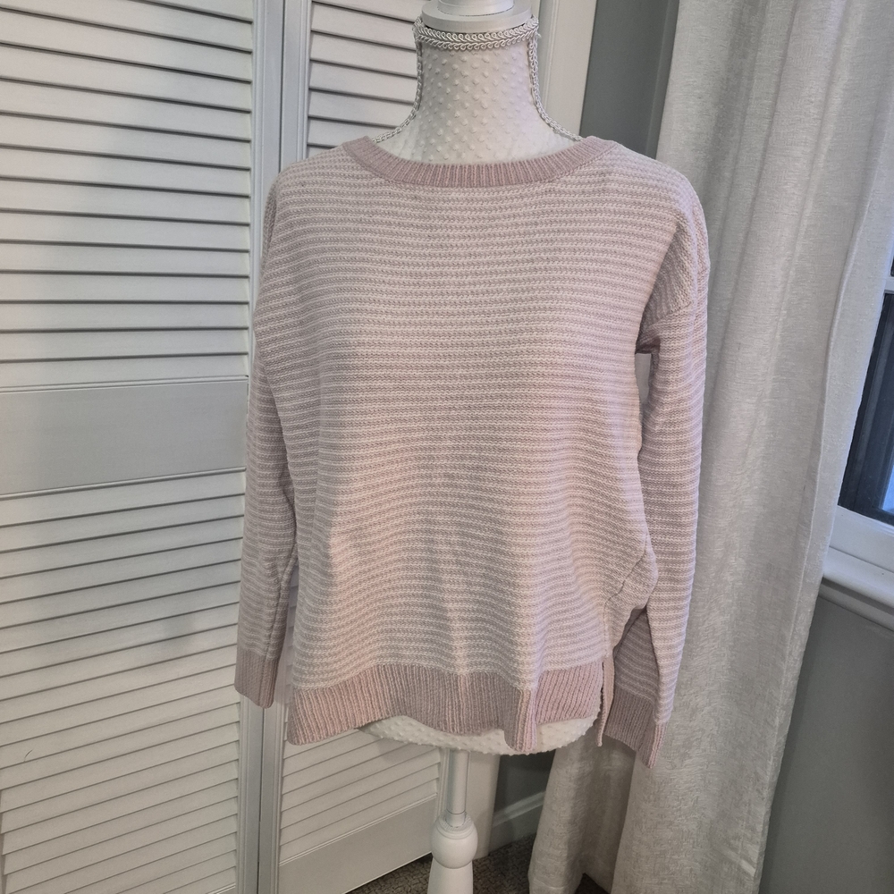 Jones New York Light Pink Crew Neck Sweater